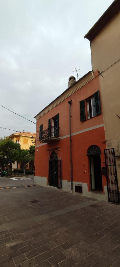 Ideale Per Escursionisti, A Pochi Minuti Dal Mare E Dalle Falesie- Casa Celeste Cisano sul Neva Kültér fotó